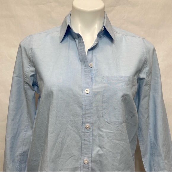 ATHLETA CHAMBRAY MARINWOOD STRIPED POPLIN RELAXED LIGHT BLUE BUTTON DOWN TOP - Picture 5 of 16
